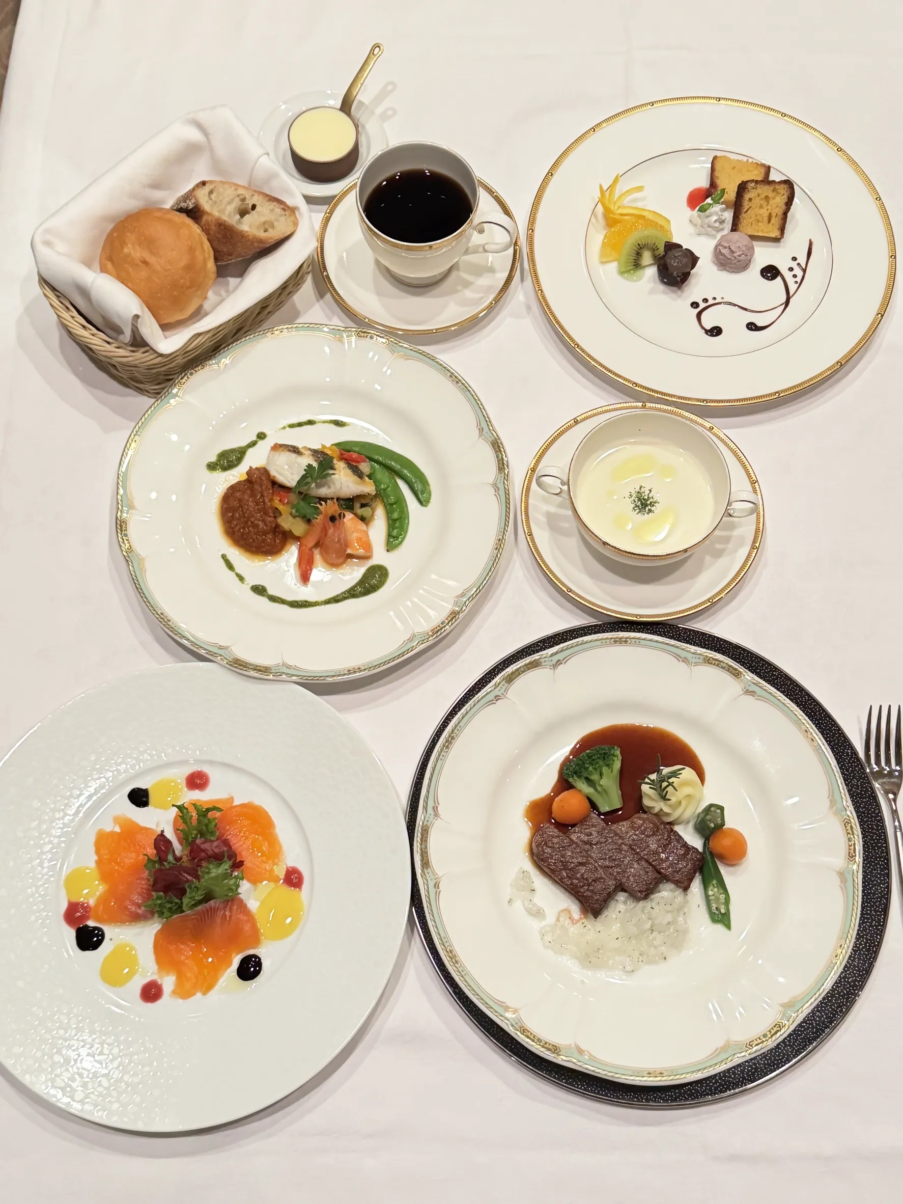 愛媛県産食材を楽しむコース料理