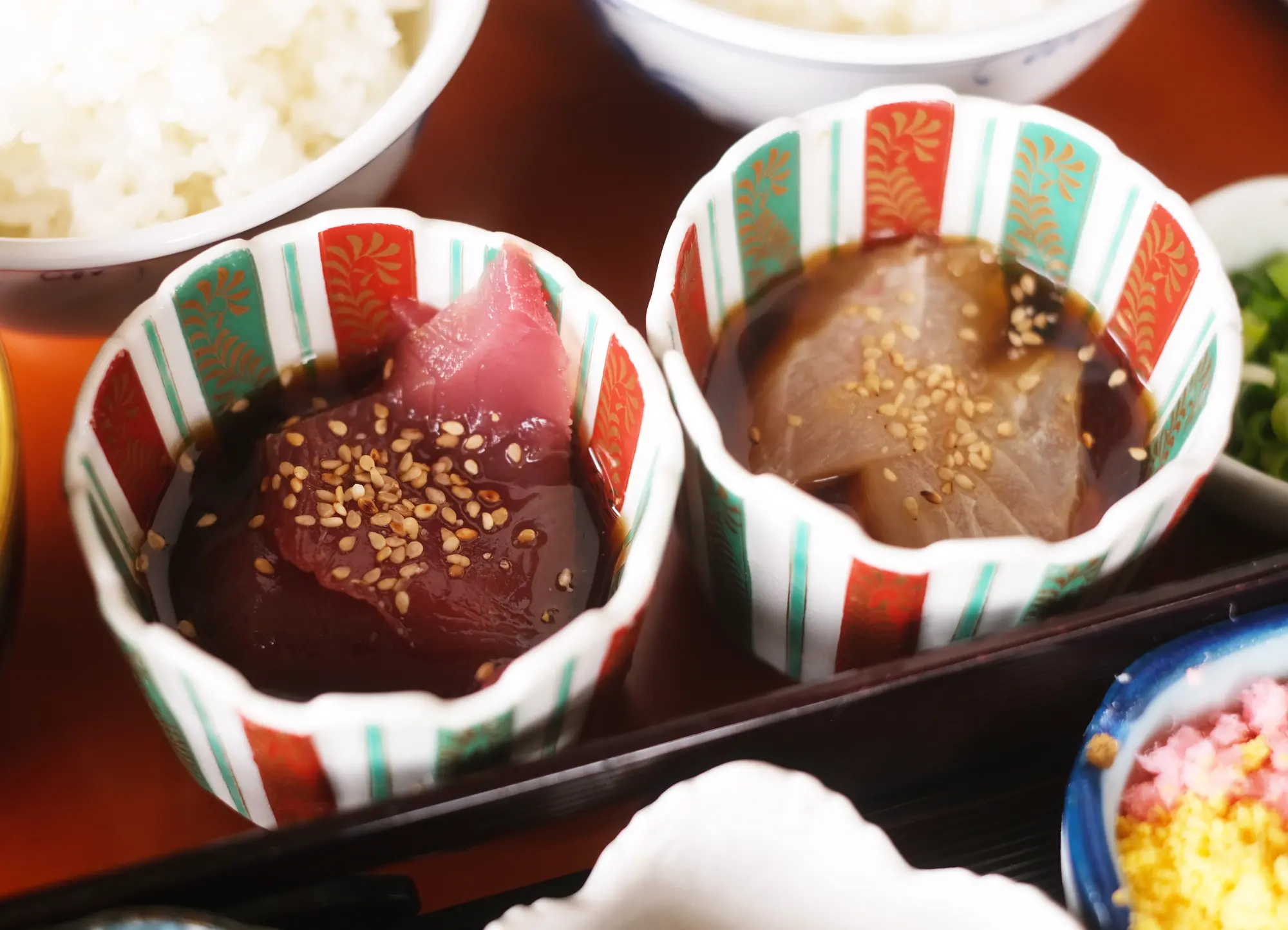 料理 田むらの赤身と白身の六宝食べ比べメニュー