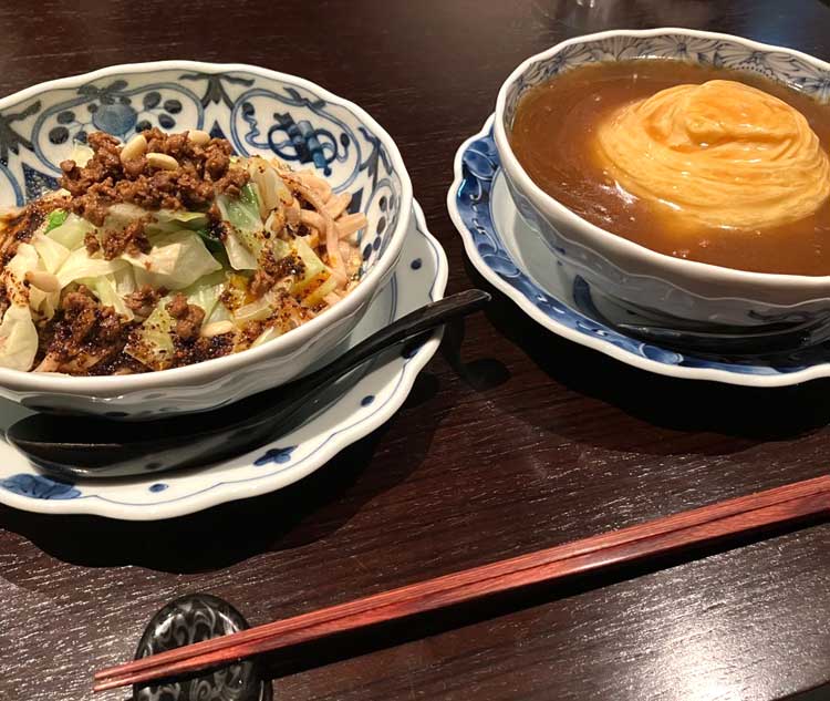 ハーフ天津飯とハーフ坦々麺セット