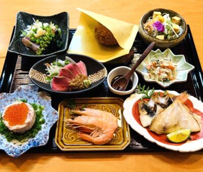 山本膳 六彩・八重