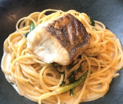 宇和島・徳弘さんの日本一の養殖鯛の鯛一郎クンと干しエビのパスタ“白”