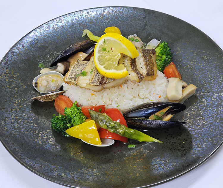 洋風鯛めしアクアパッツァ仕立て