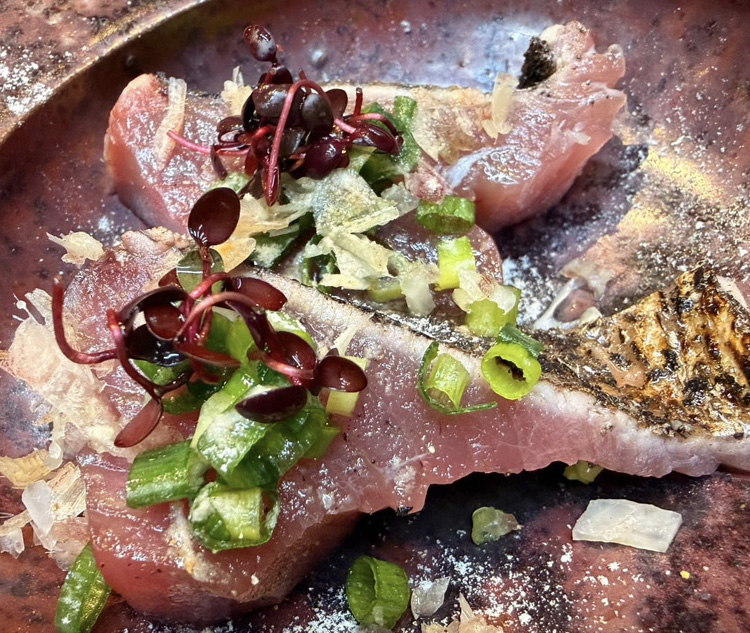 中島　カワハギの薄造り