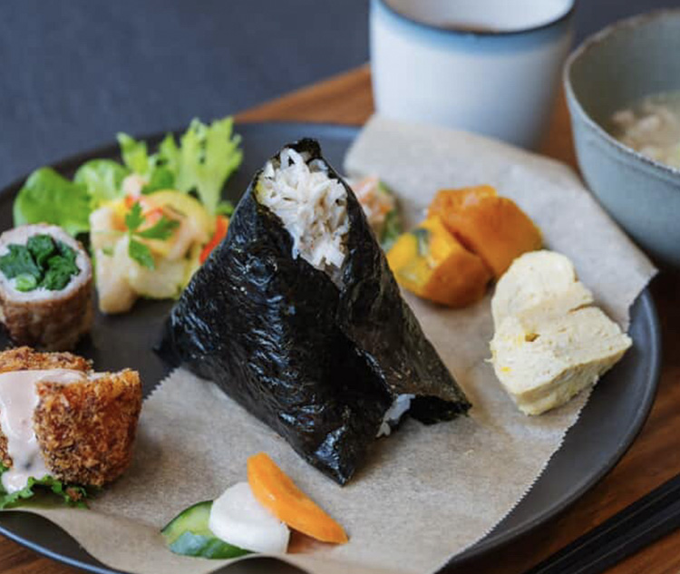 握りたておにぎり（平日限定）