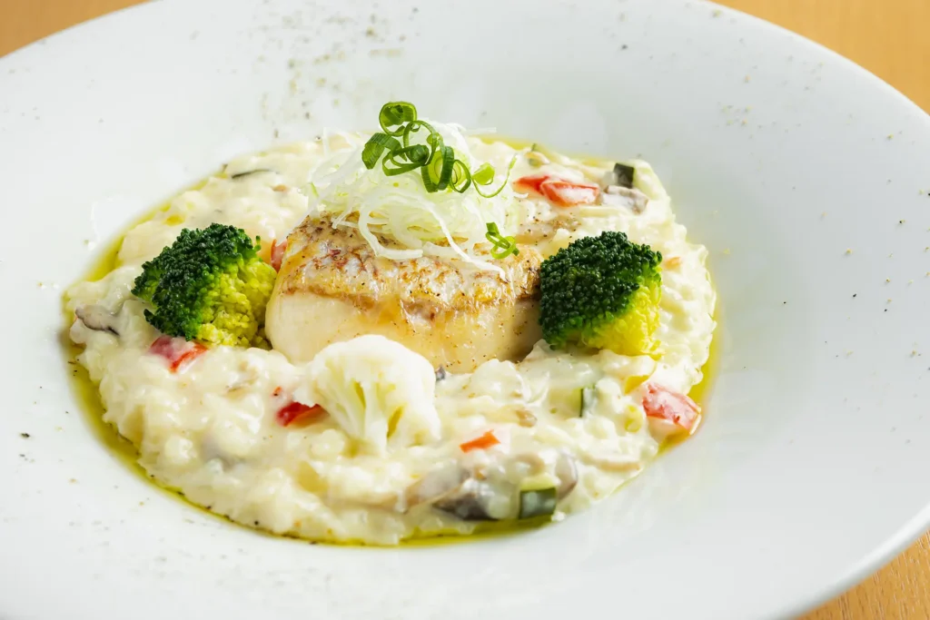 リーガロイヤルホテル新居浜 日本料理 夕桐の洋風鯛めしランチ