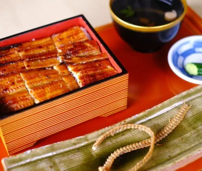 天然うなぎ重